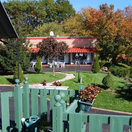 Capricorn Motel Royale 1000 Islands Lansdowne Luaran gambar