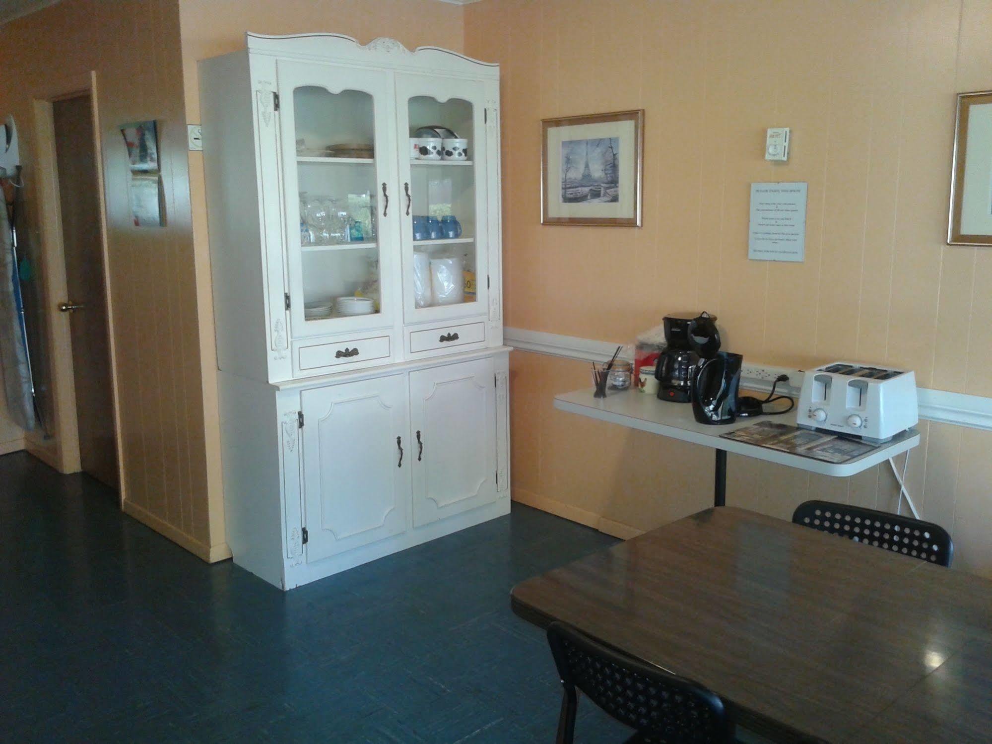 Capricorn Motel Royale 1000 Islands Lansdowne Luaran gambar