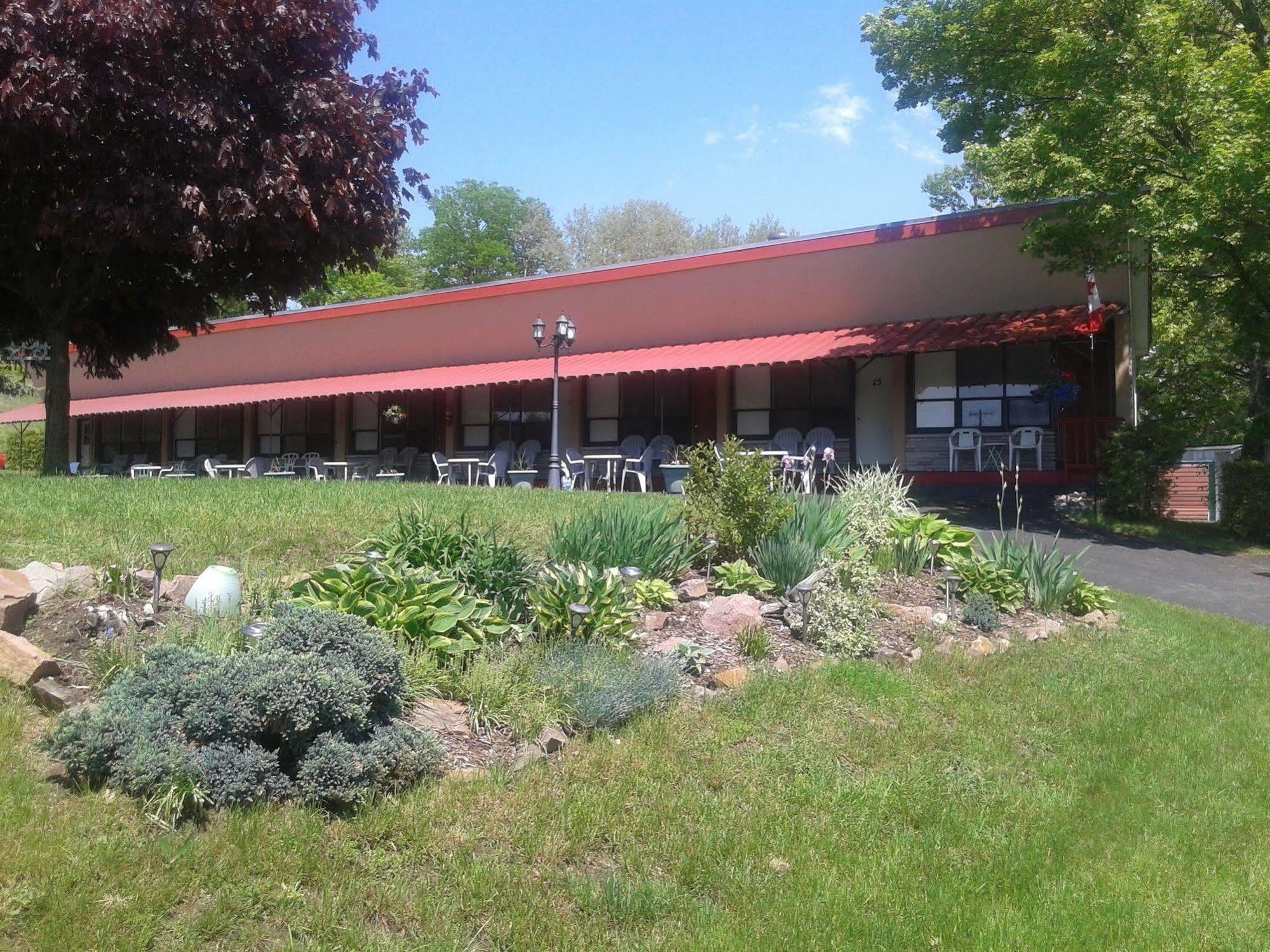 Capricorn Motel Royale 1000 Islands Lansdowne Luaran gambar